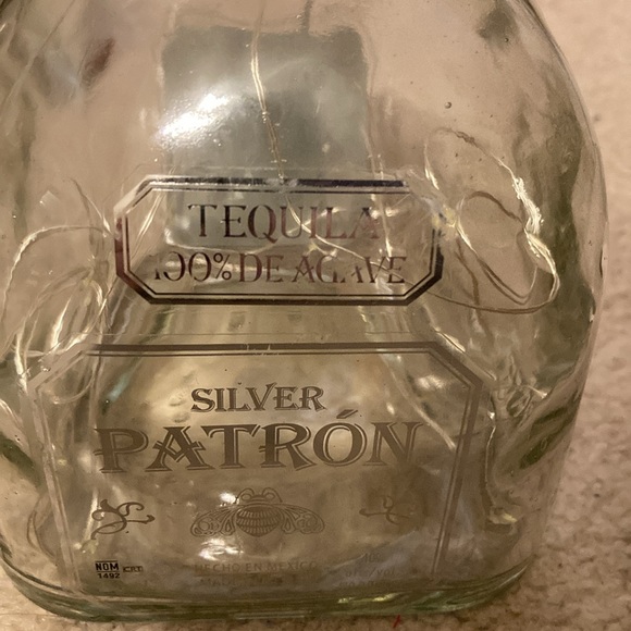 Patron decoration - Picture 2 of 2